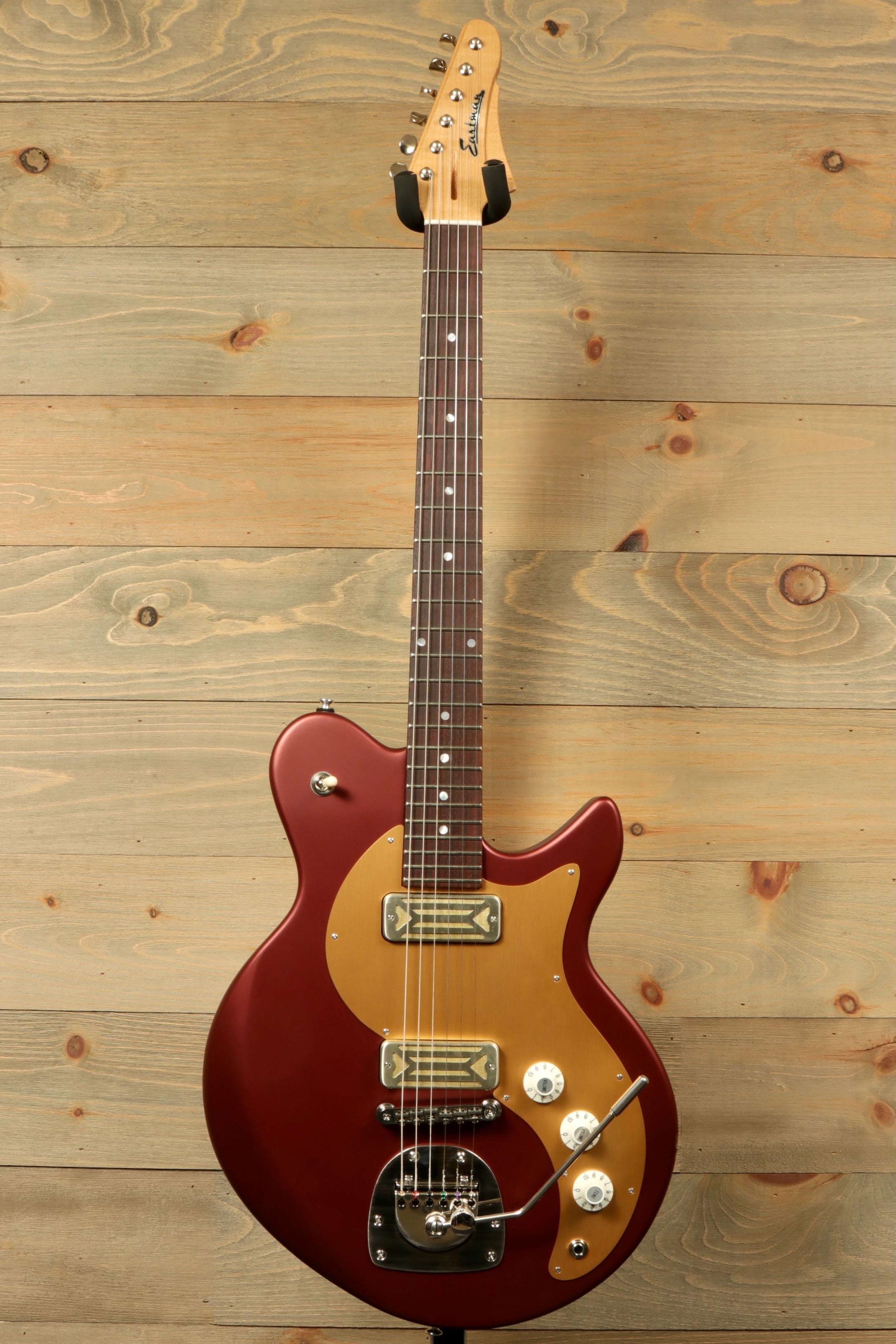 Eastman Fullertone Offset '62 Vintage Red Electric Guitar | Mojo's