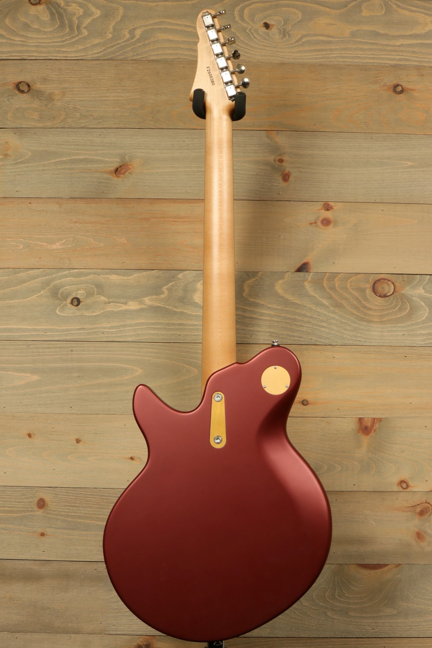 Eastman Fullertone Offset '62 with Vintage Red Finish, back view