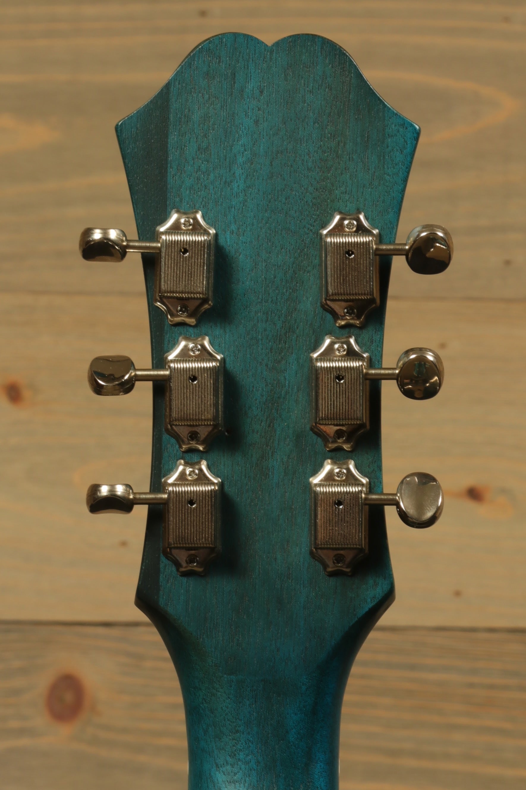 Epiphone Casino Worn, vintage sunburst finish, back view of headstock with six tuning pegs