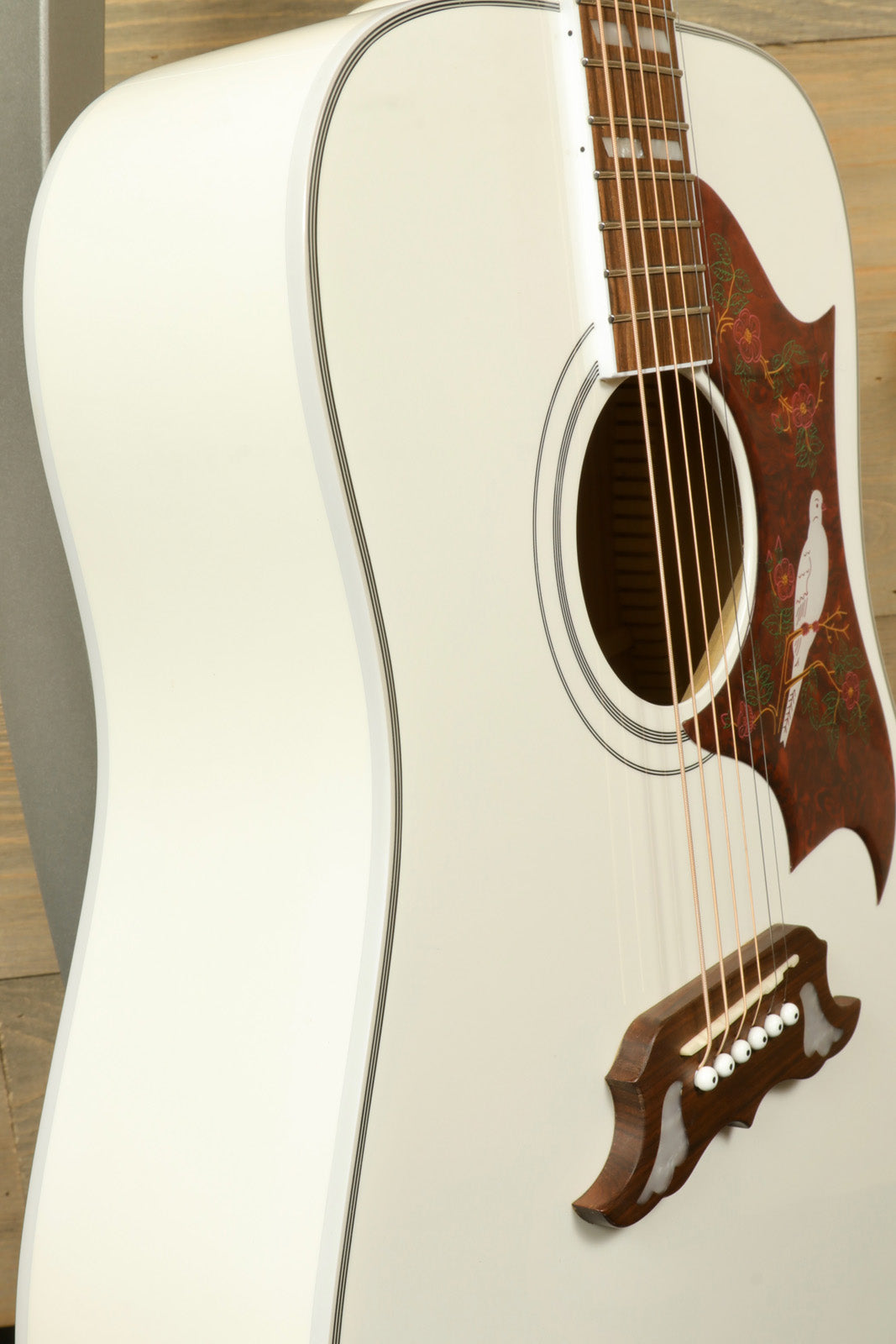 Epiphone Limited Edition Dove Pro Acoustic Electric Guitar with Elegant Design and Rich Sound