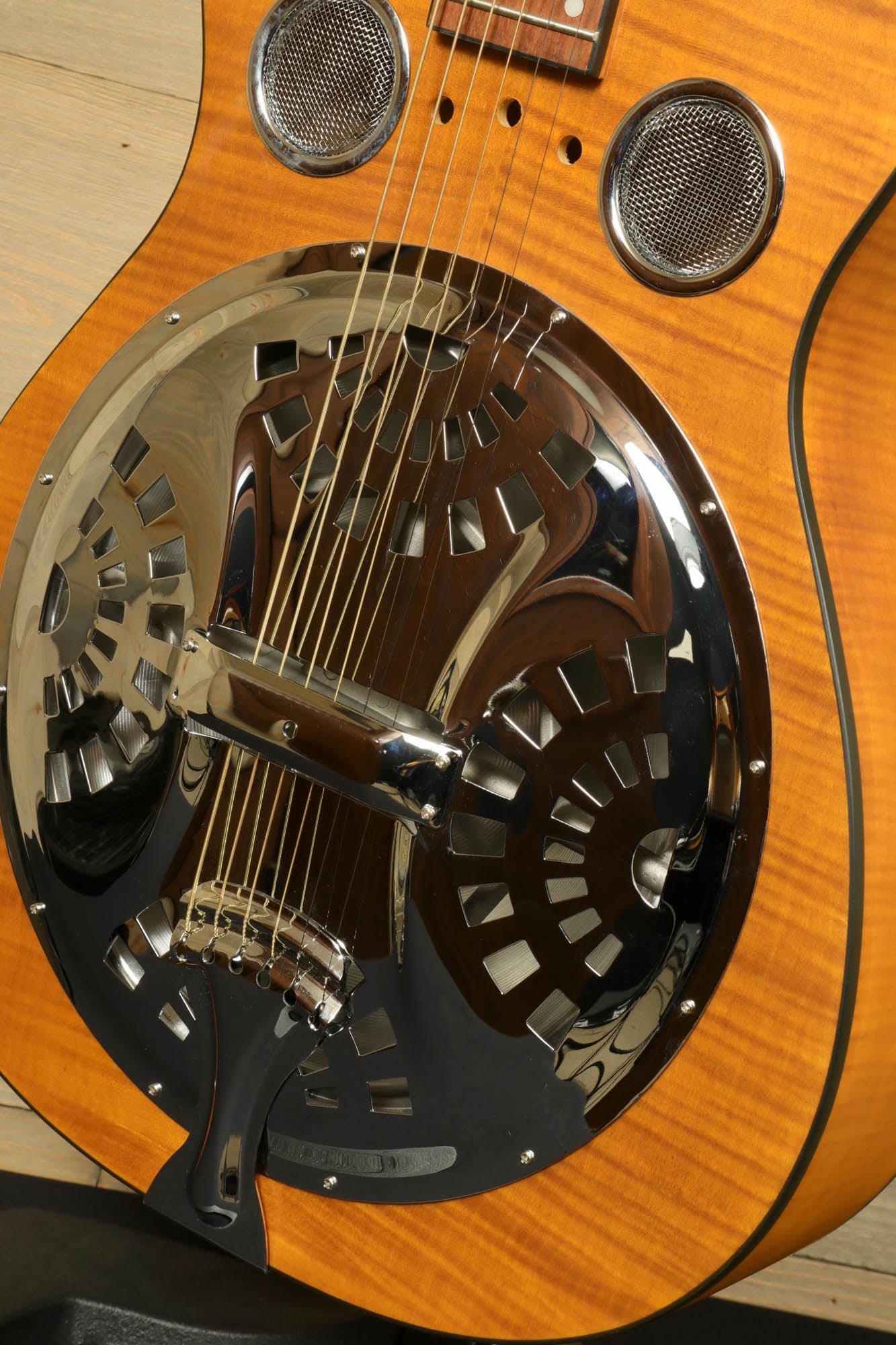 Epiphone リゾネイターギター Hound Dog Deluxe Round Neck 現状品