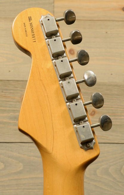 Fender Robert Cray Stratocaster with Fender Gig Bag (USED)