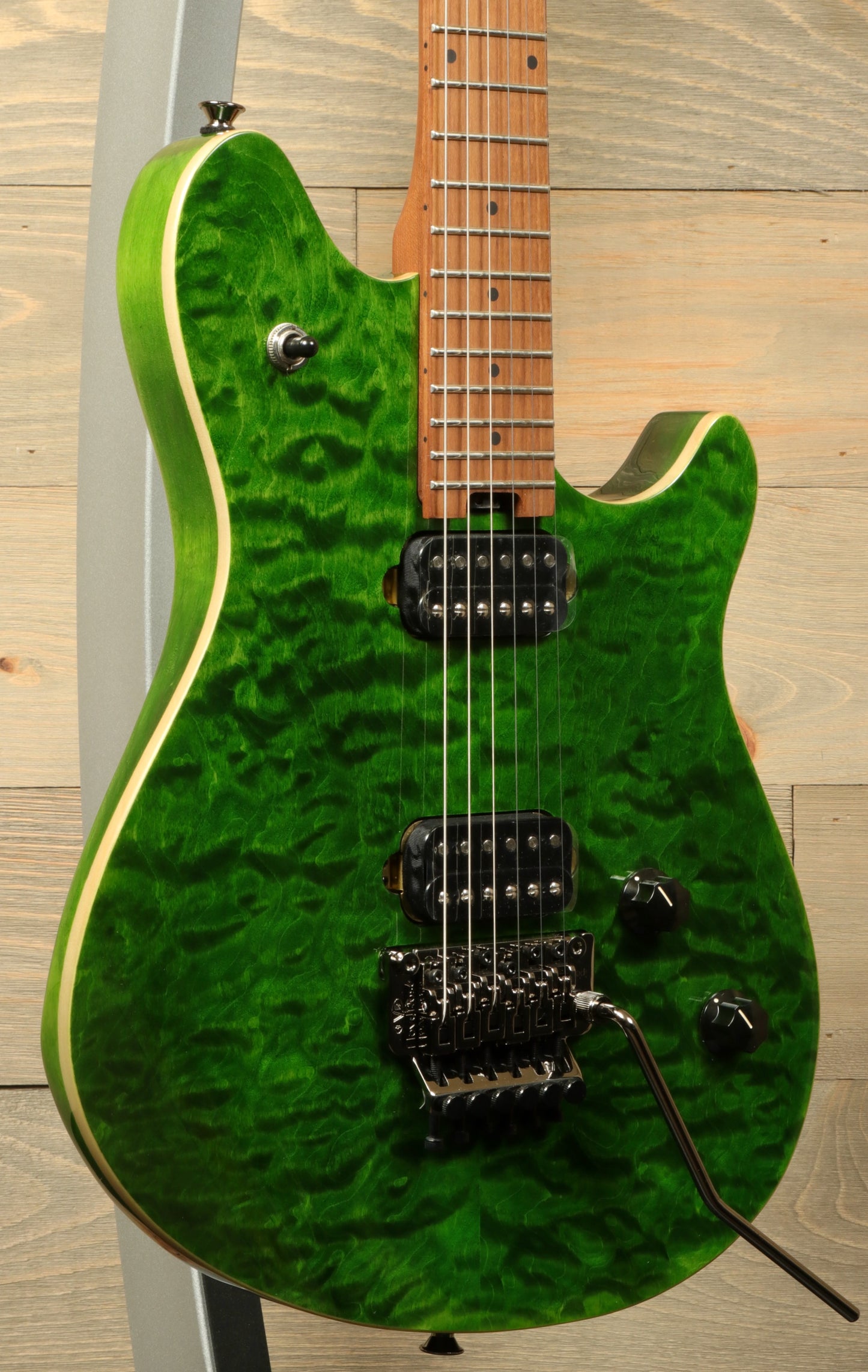 EVH Wolfgang WG Standard QM Transparent Green