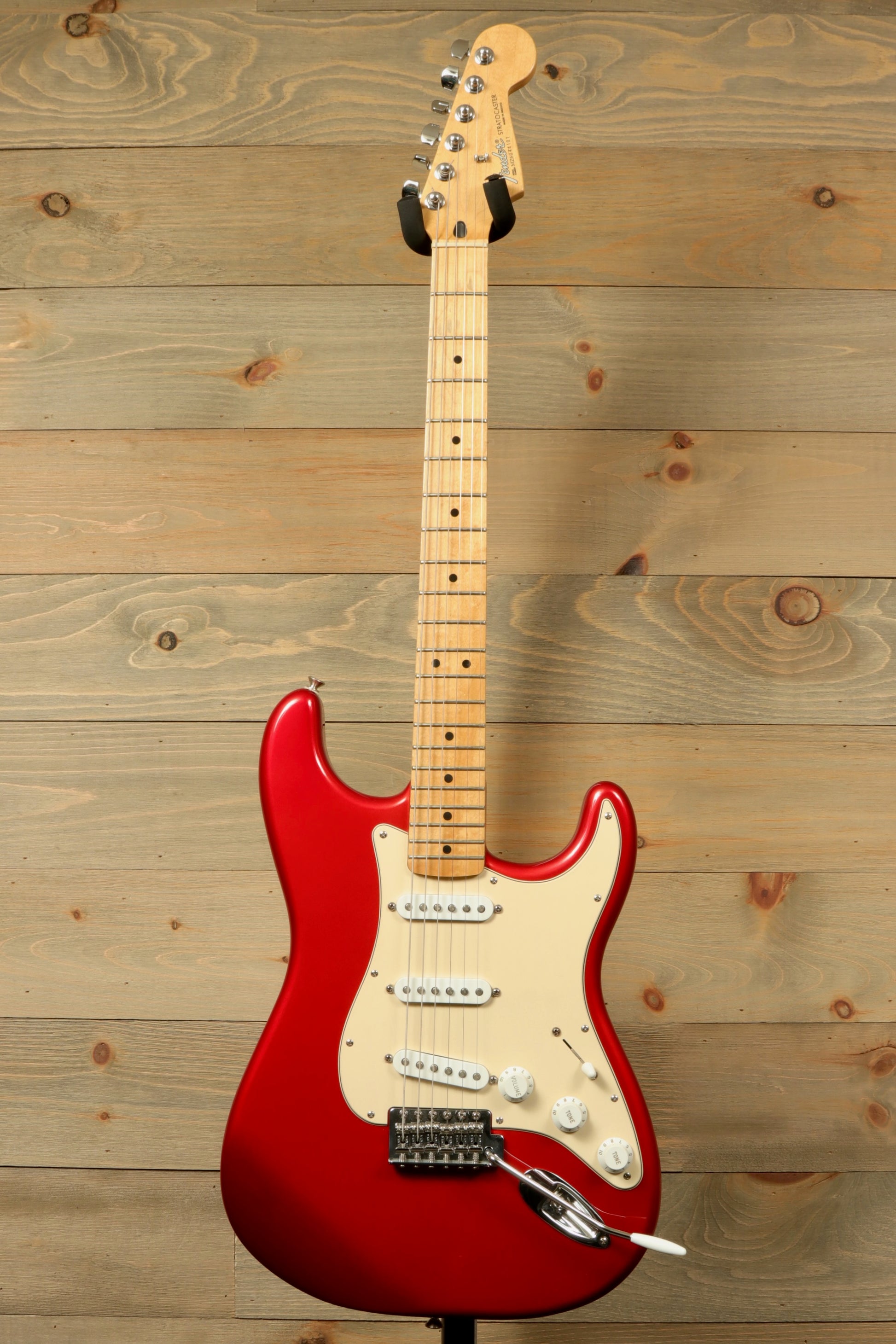 2006 Fender Standard Stratocaster with Hardshell Case USED in red with white pickguard and maple neck
