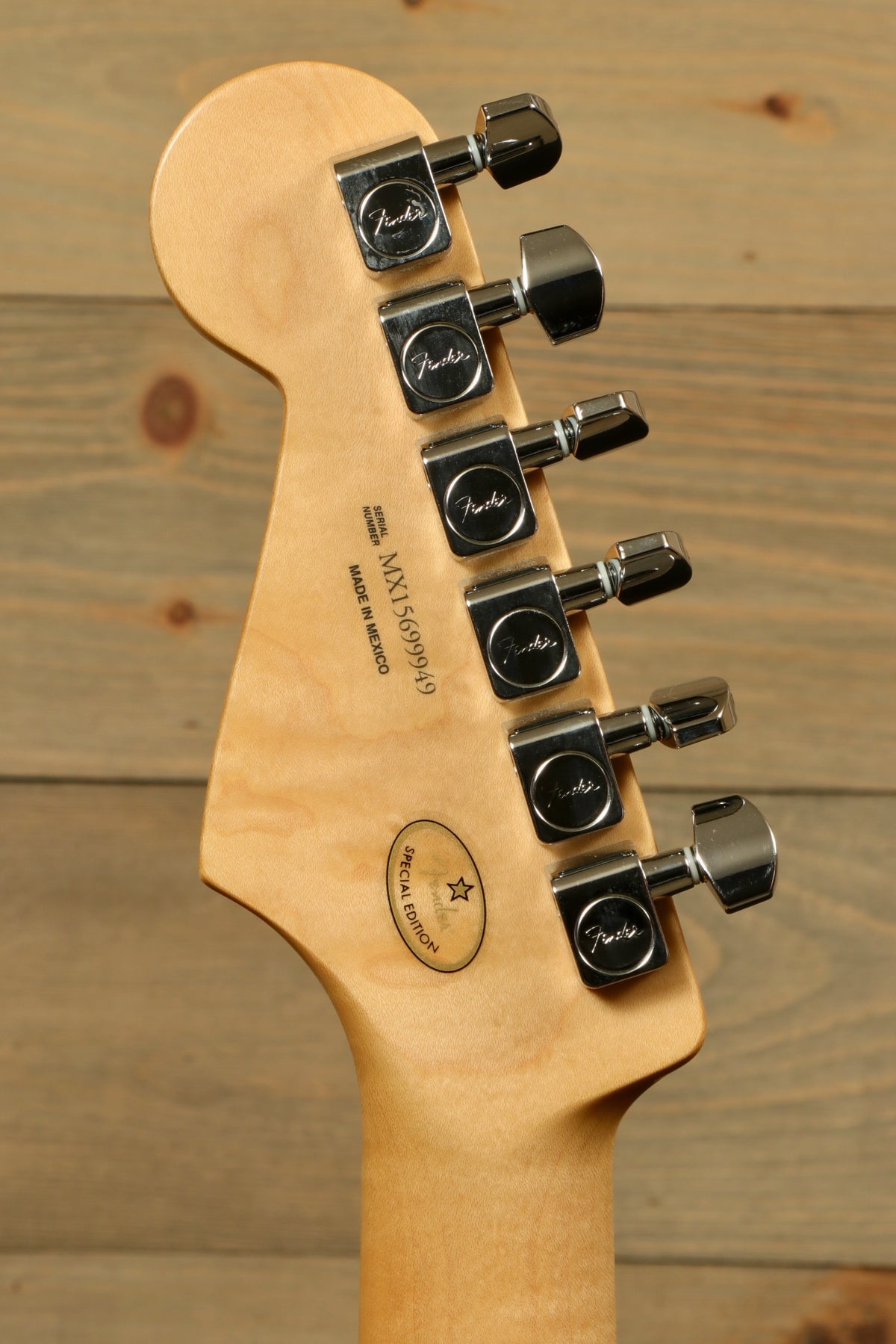 Fender Standard Stratocaster Satin Arizona Sun, close-up view of the headstock with tuning pegs