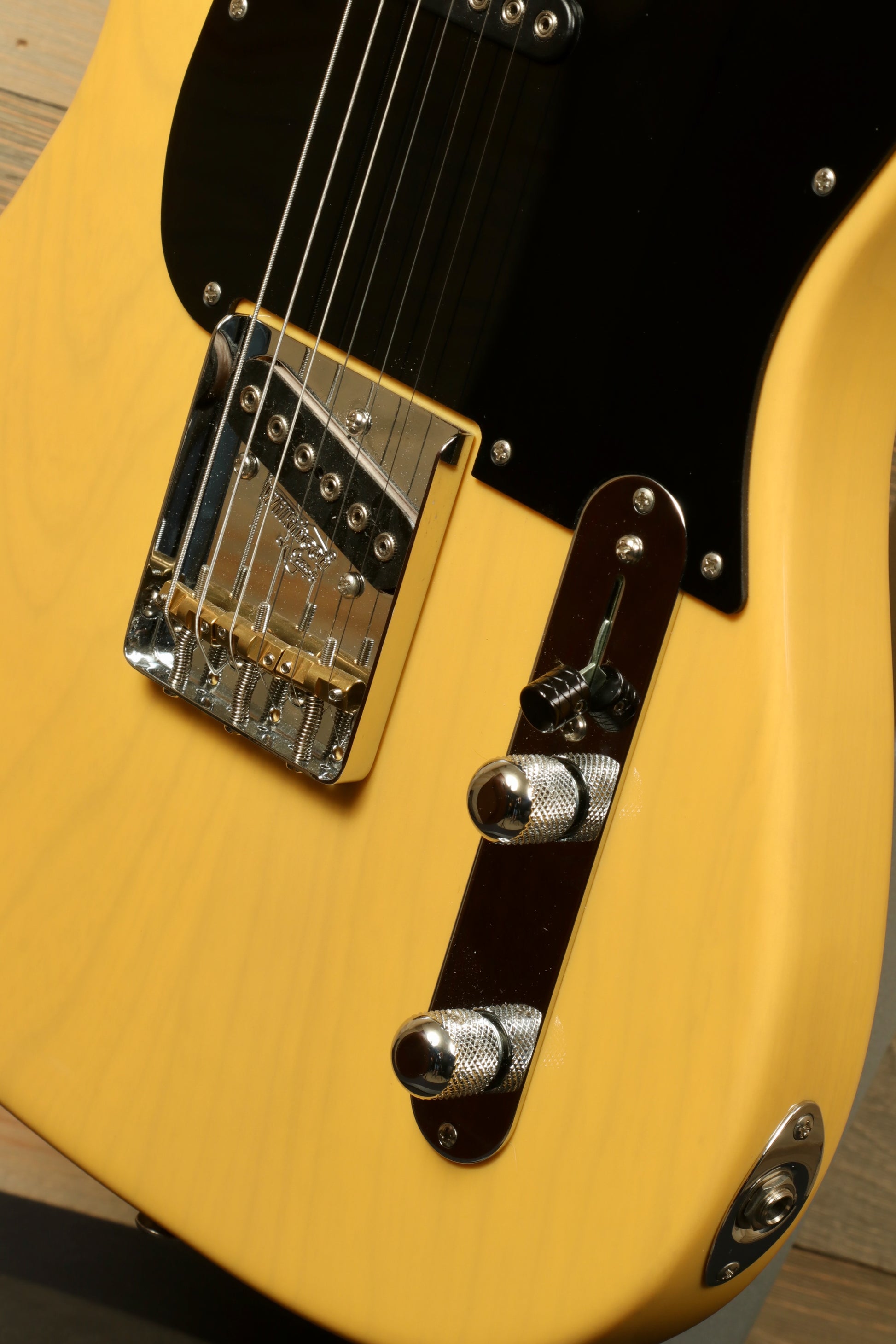 G&L 2016 ASAT Classic in blonde finish, front view showing controls and pickguard