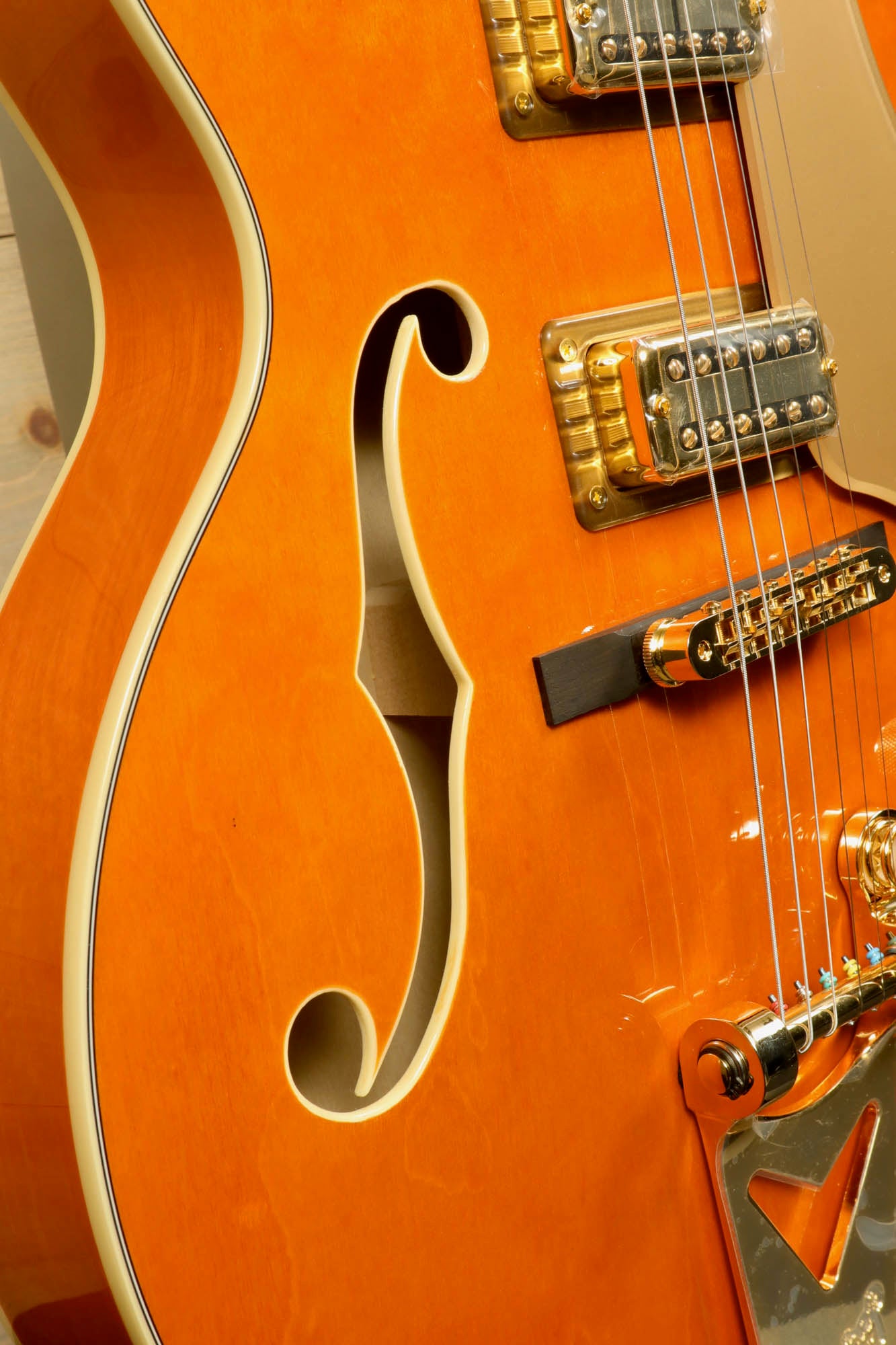 Close-up of Gretsch Synchromatic Nashville hollow body guitar showcasing its elegant design and sonic excellence