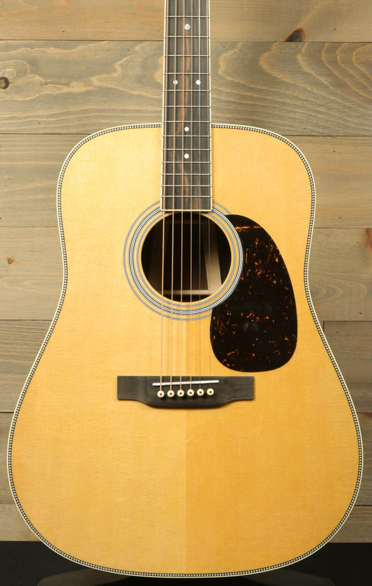 Martin HD-35