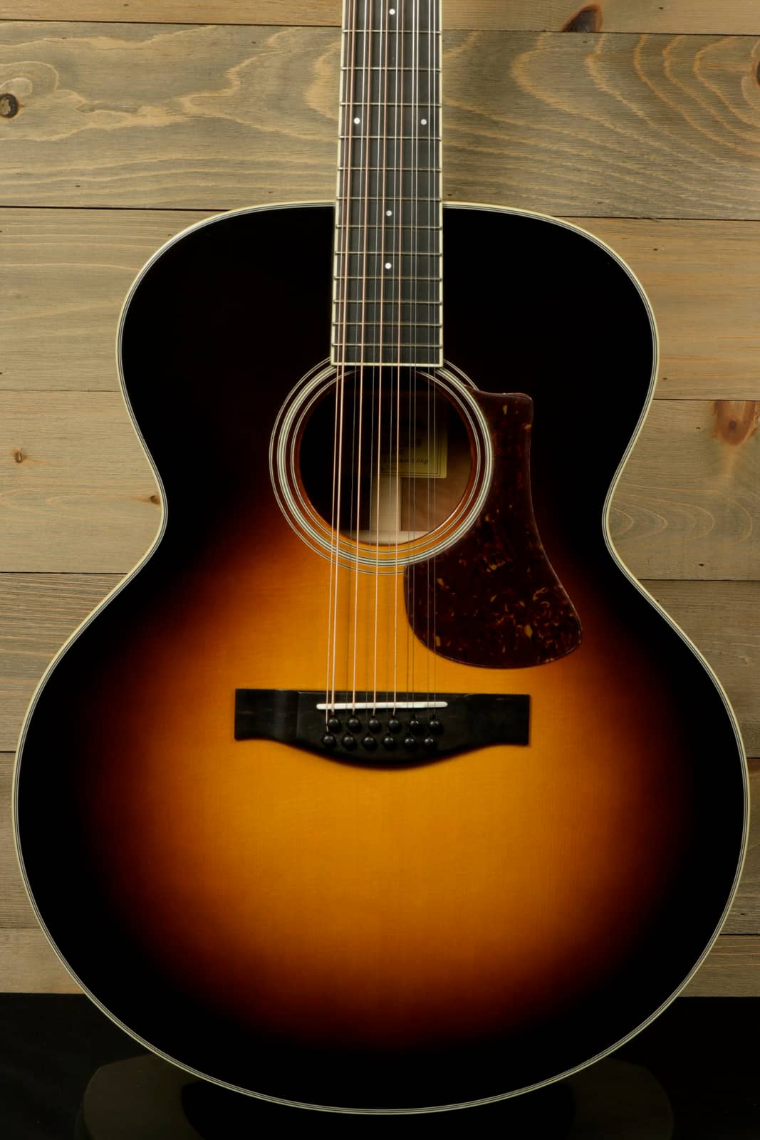 Eastman AC330E-12-SB Eastman