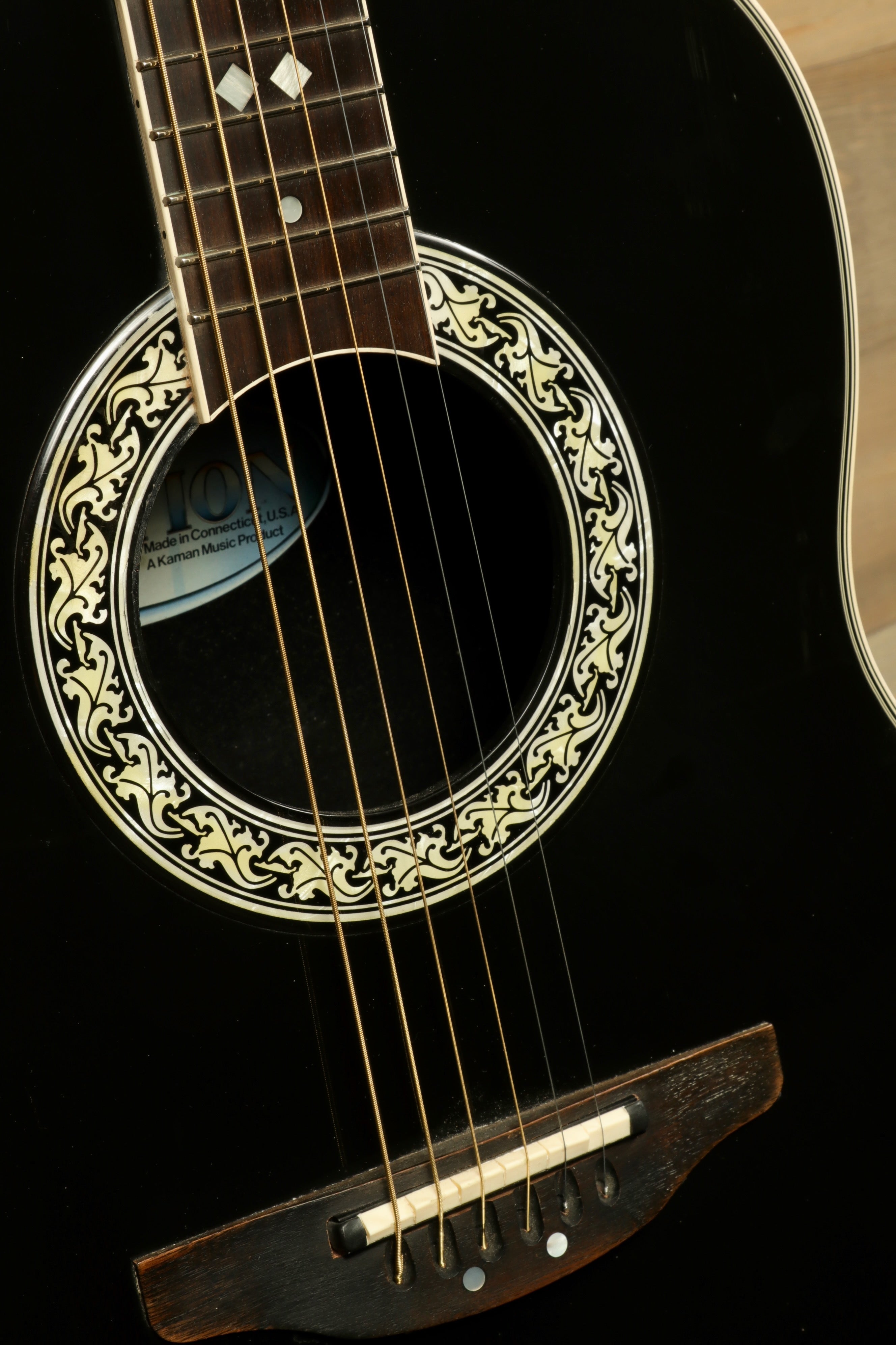 Ovation 1617 Legend with Original Hardshell Case - Used Guitar