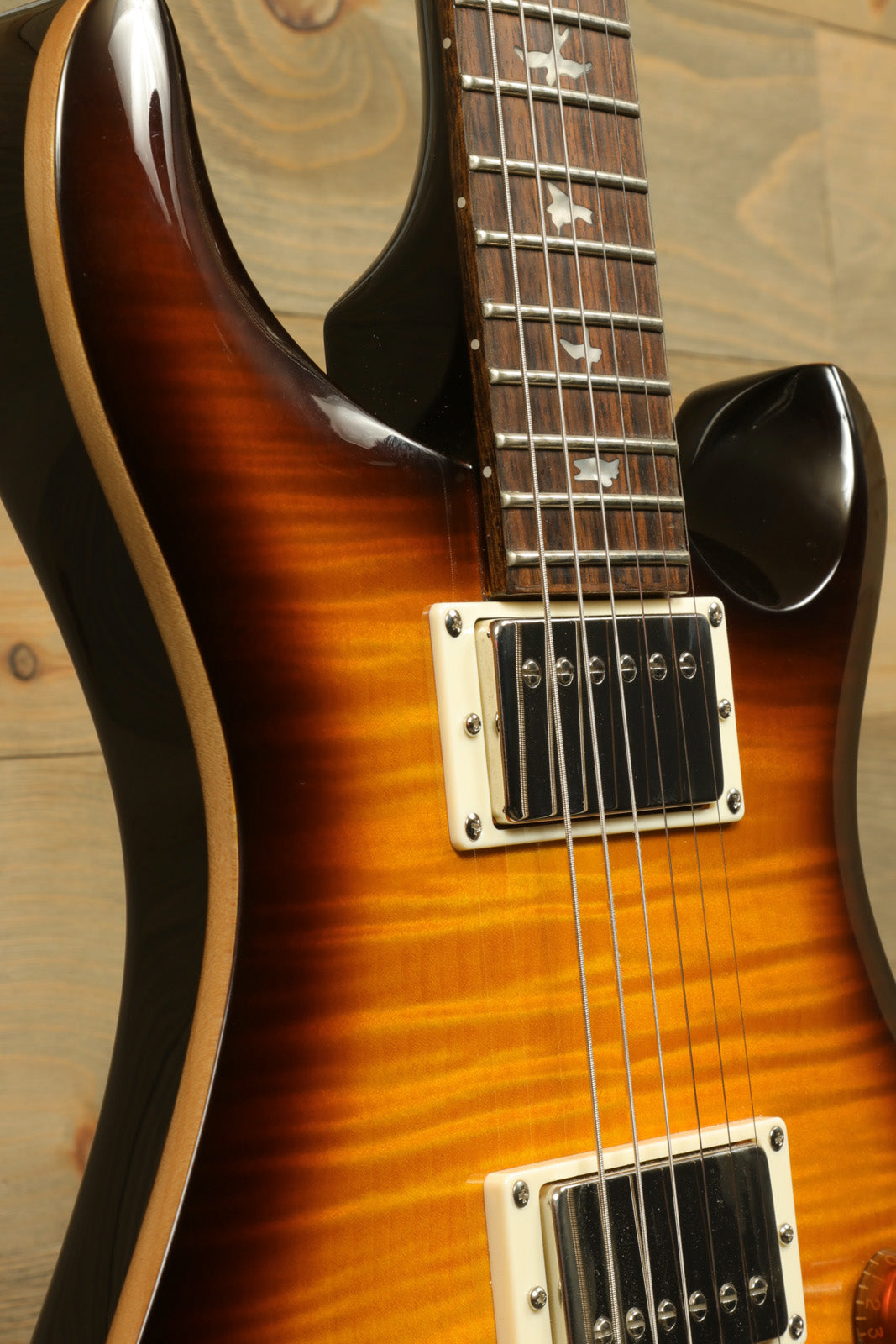 Paul Reed Smith SE DGT Sunburst Electric Guitar with Premium Features and PRS Gig Bag