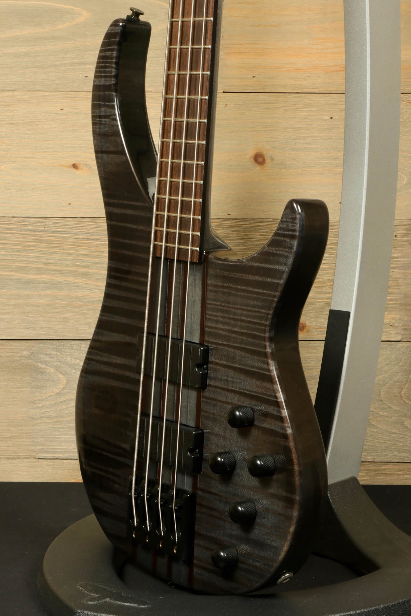 Peavey Cirrus 4 bass guitar in black with a sleek body design and five strings