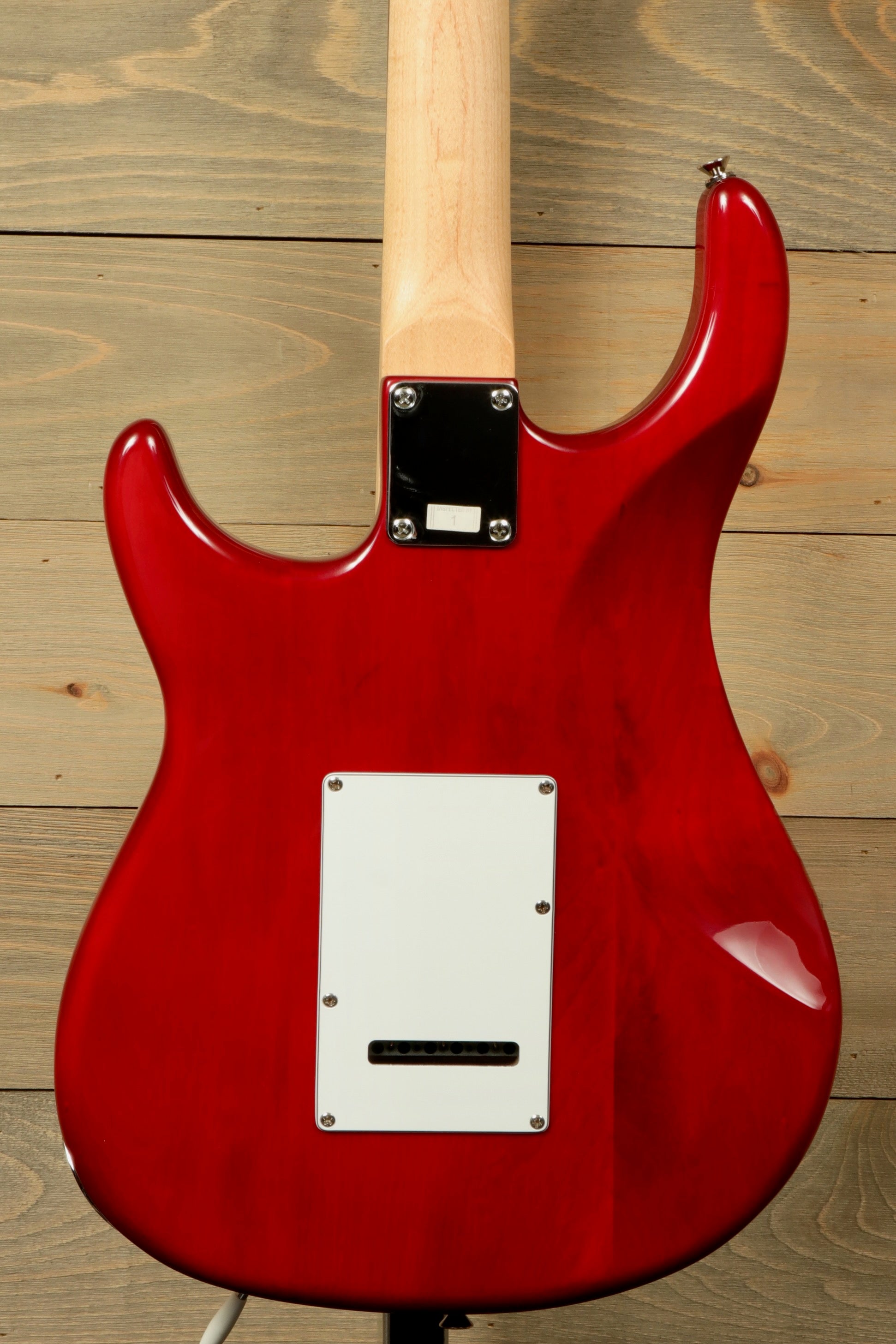 Peavey Raptor Plus - USED Electric Guitar in Red | Mojo's Music