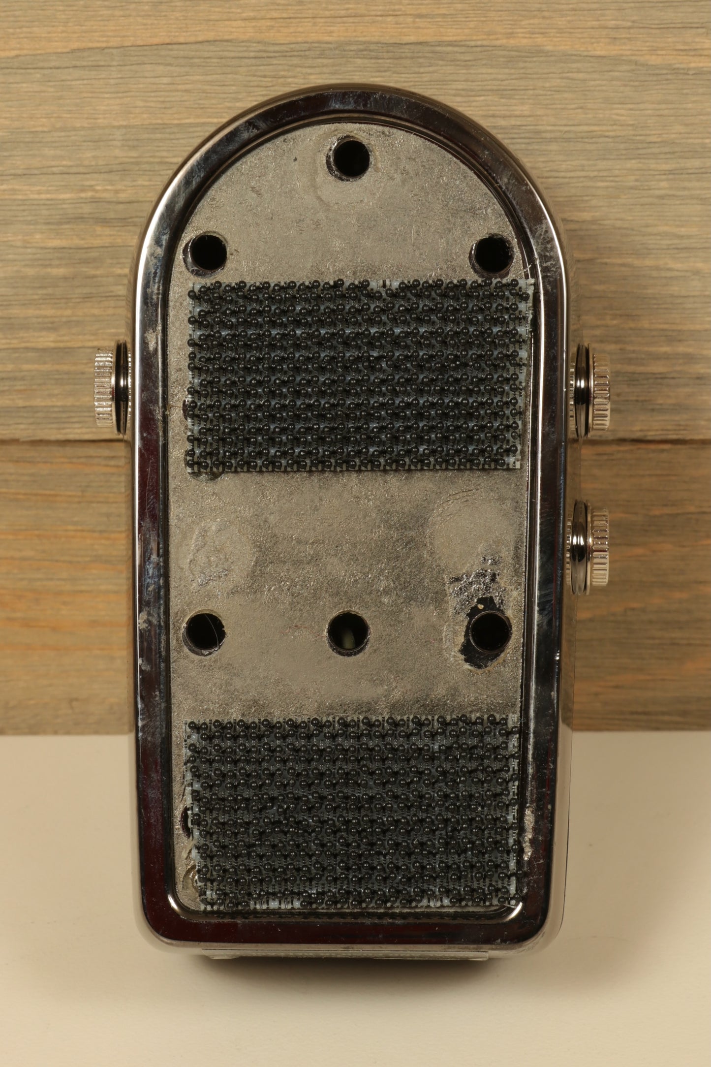 D'Addario Planet Waves Chromatic Tuner in metallic finish, rear view with rubber grip pads