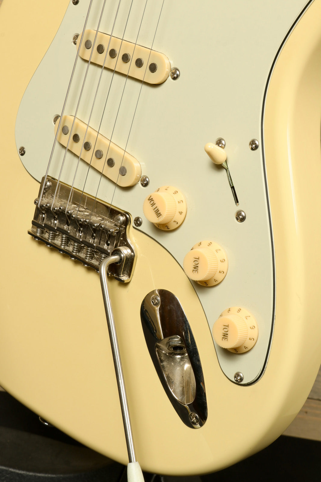 PRS SE Silver Sky with PRS Gig Bag - USED, cream finish, close-up of hardware and pickups