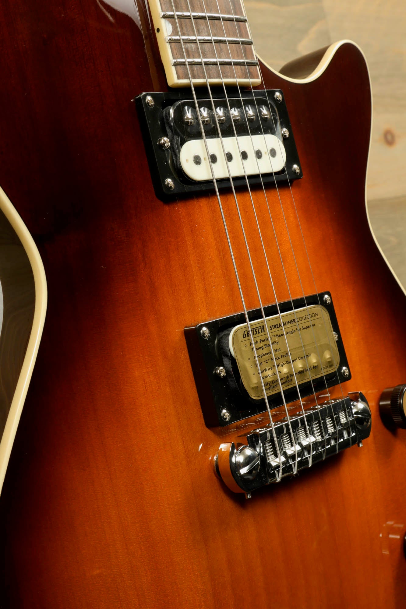 Gretsch Streamliner Jet Electric Guitar - Duo-Tone Burst