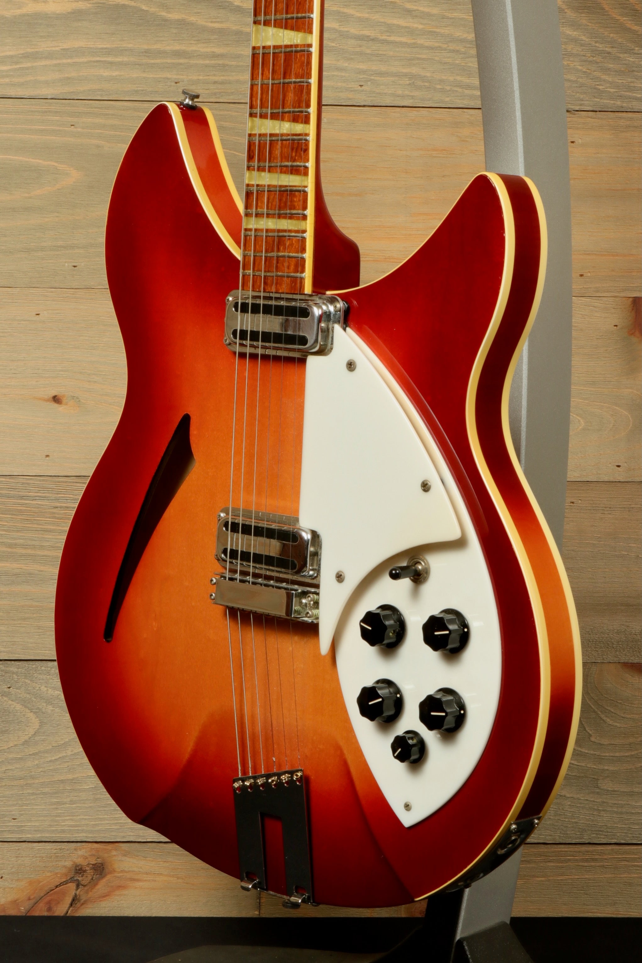 Rickenbacker 360v64 Hollow Body Electric Guitar | Mojo's Music