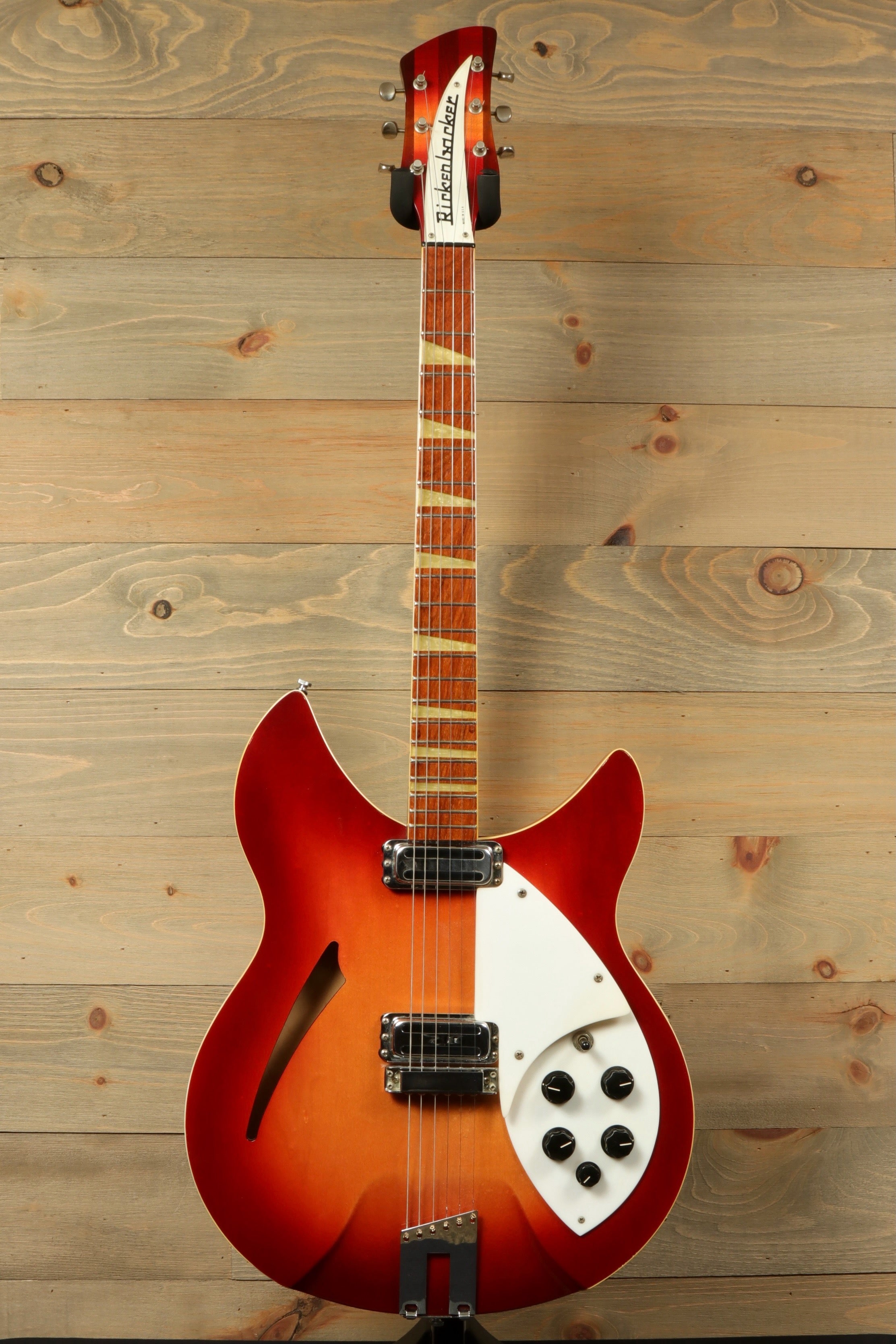 Rickenbacker 360v64 Hollow Body Electric Guitar | Mojo's Music