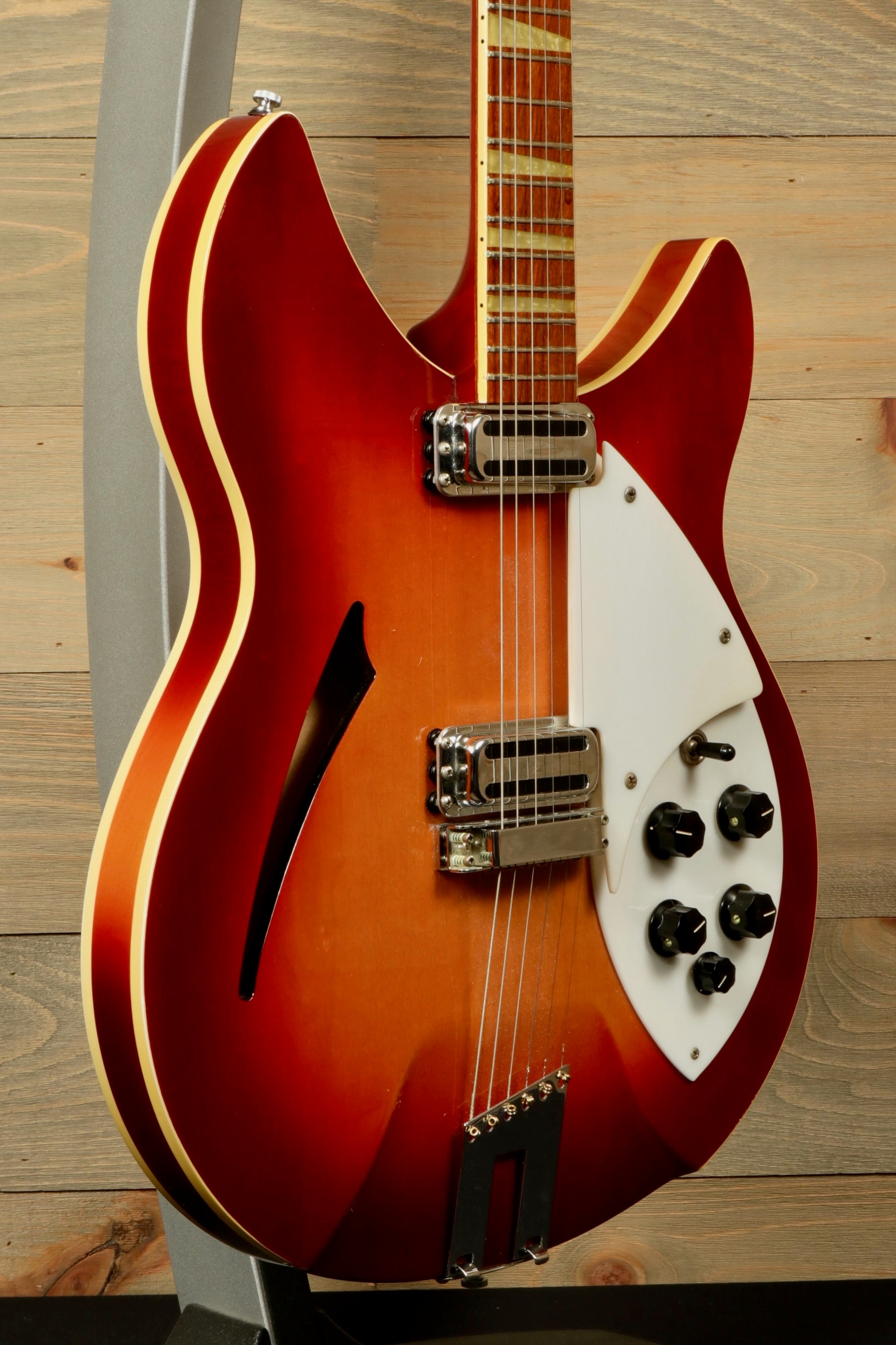 Rickenbacker 360v64 Hollow Body Electric Guitar | Mojo's Music