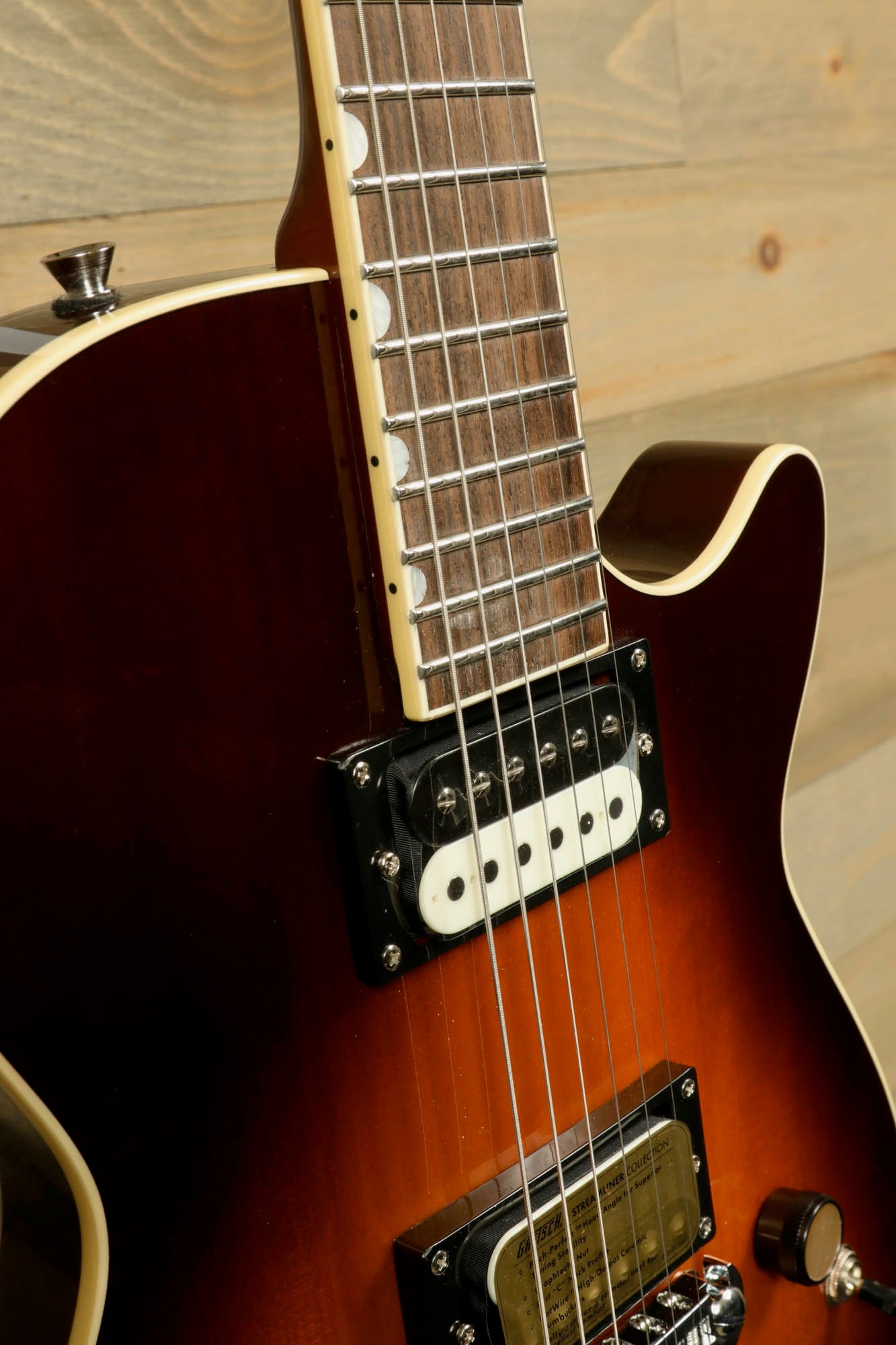 Gretsch Streamliner Jet Electric Guitar - Duo-Tone Burst