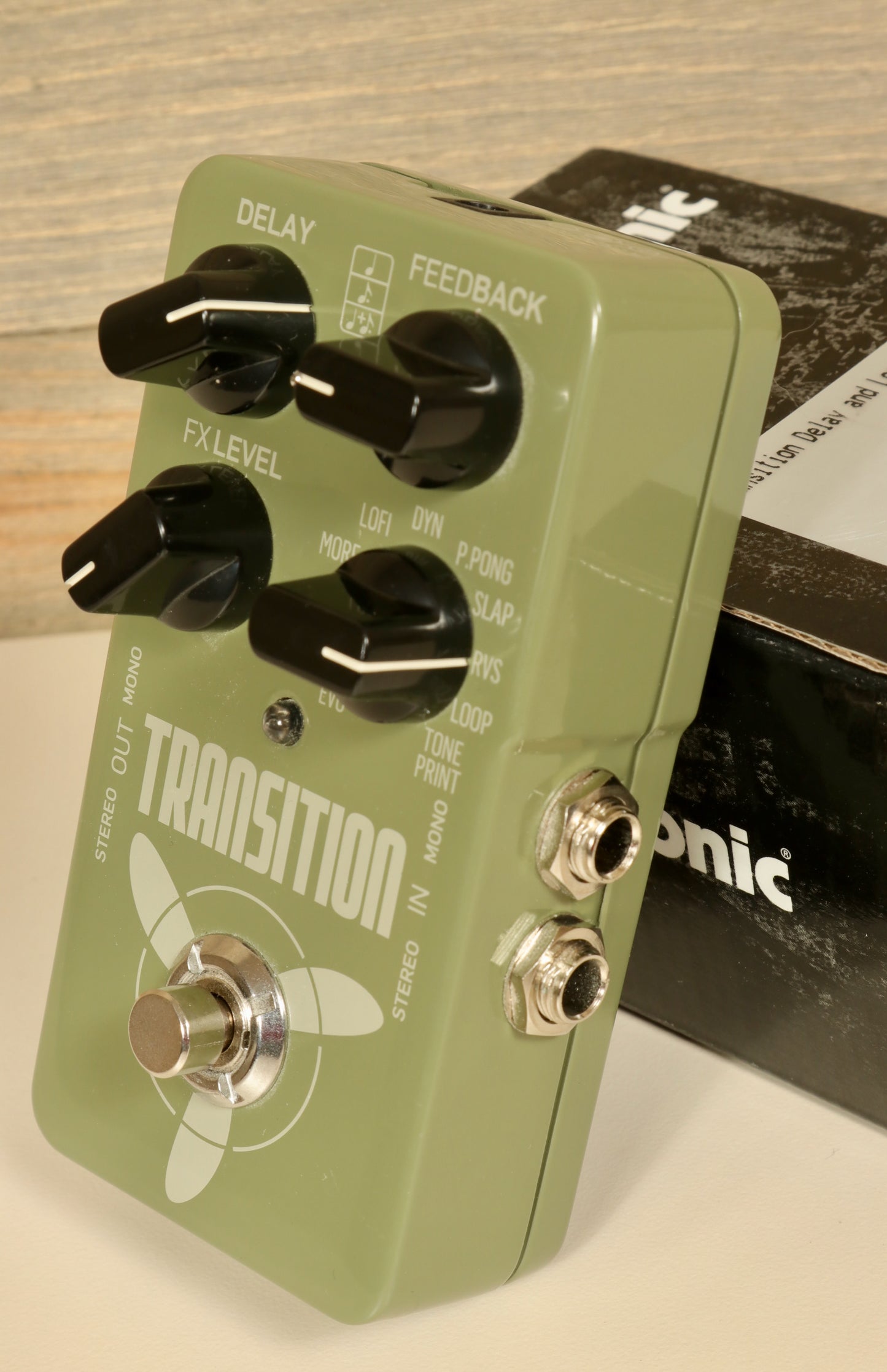 Tc Electronic Transition Delay And Looper - Limited Edition Flashback Pedal With Unique Tone Prints