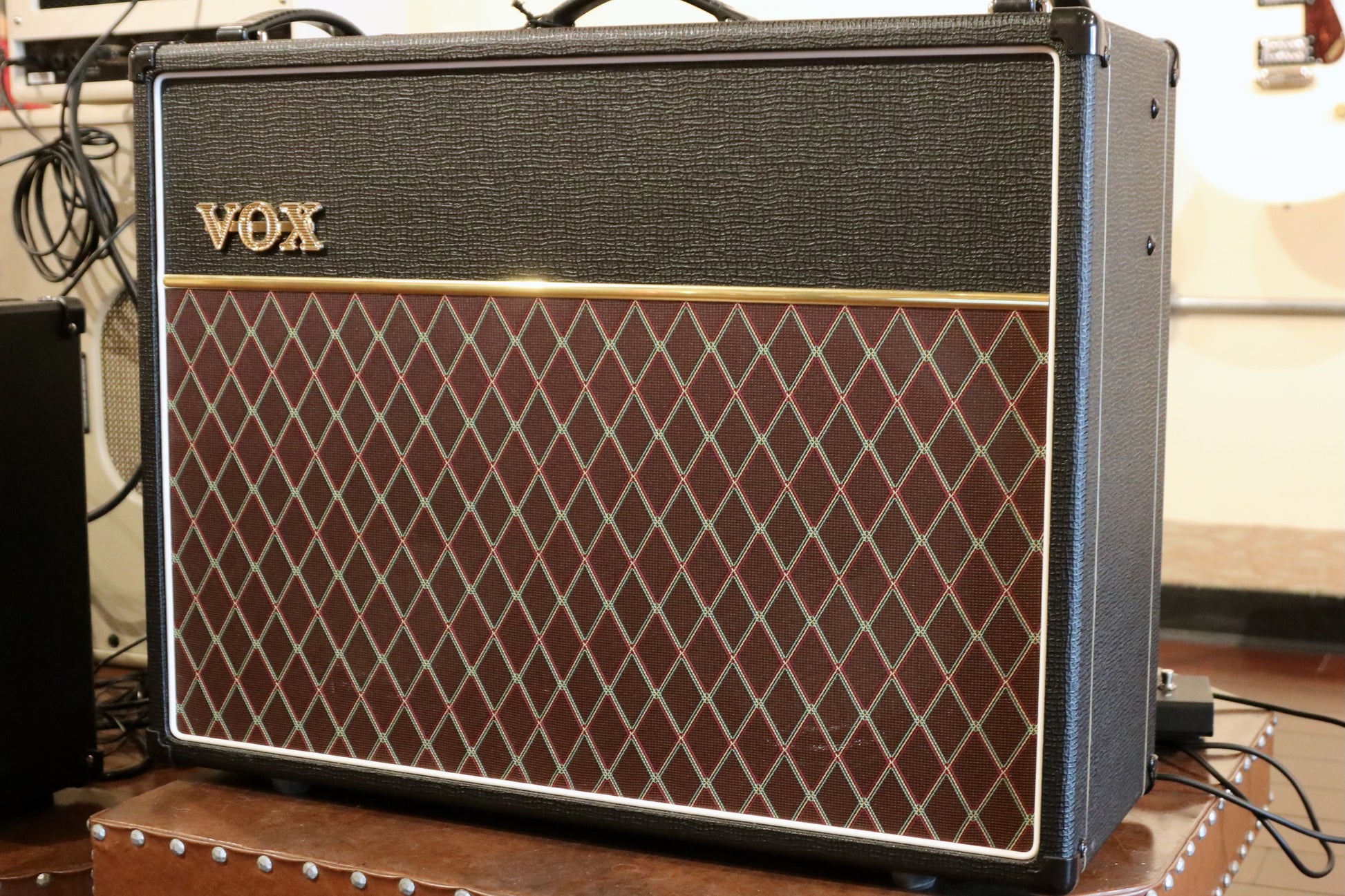 Vox AC15C2 2x12 Combo amplifier in black and brown, side view with iconic diamond grille