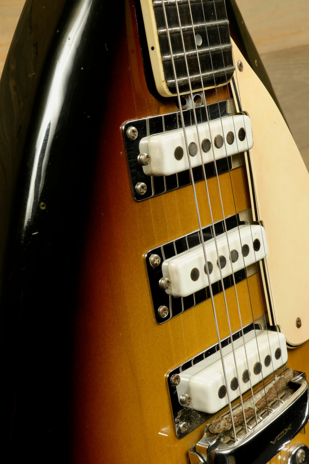Vox Phantom Rare Vintage Vox Guitar in sunburst finish, close-up of pickups and neck