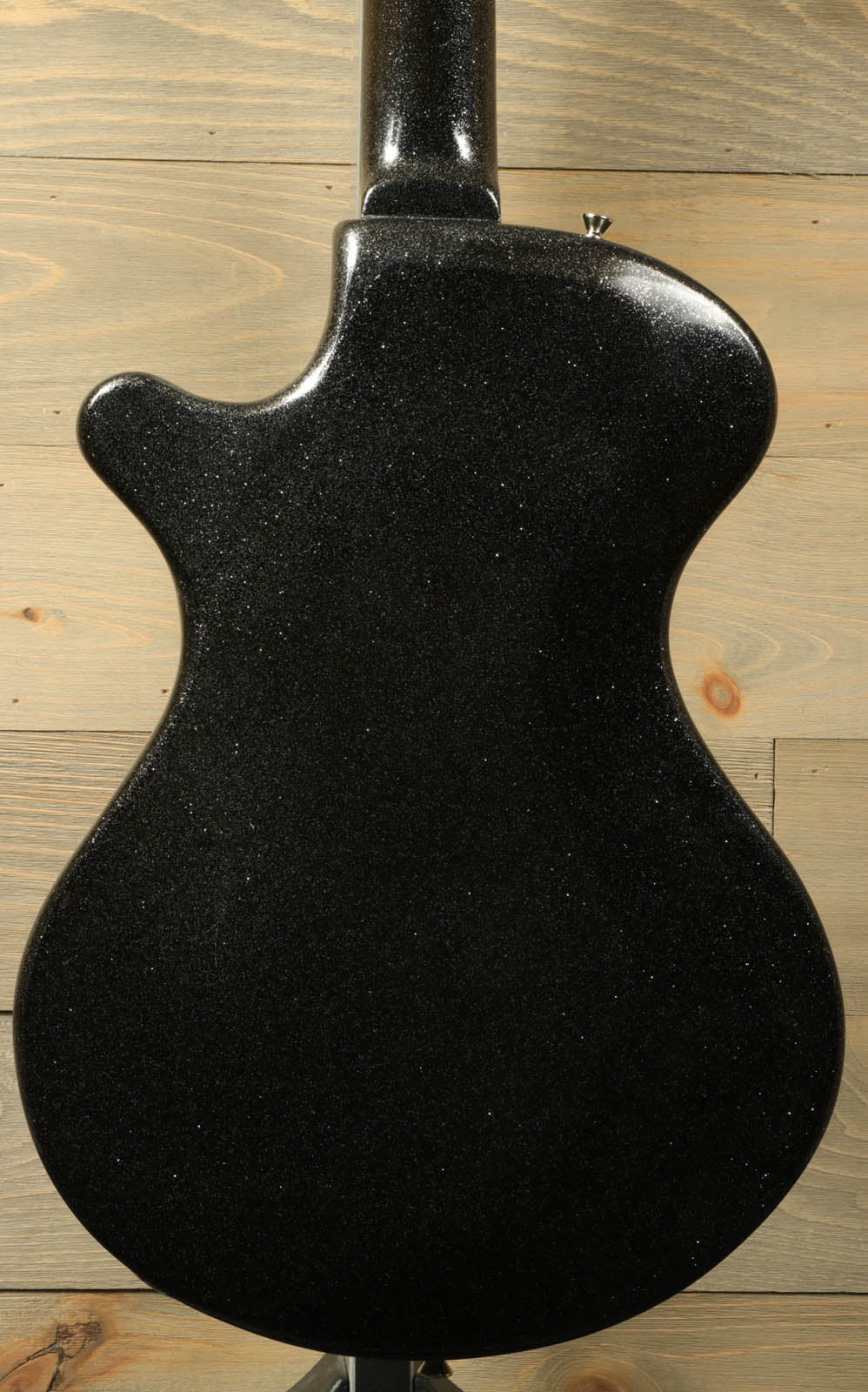 Weller Fleetwood Tremolo electric guitar, black sparkle finish, back view