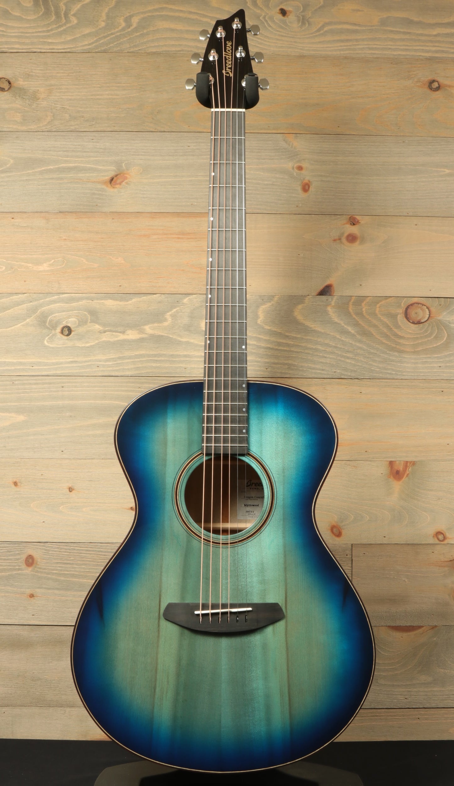 Breedlove Oregon Concert Lagoon Myrtlewood-Myrtlewood LTD In Stock Now