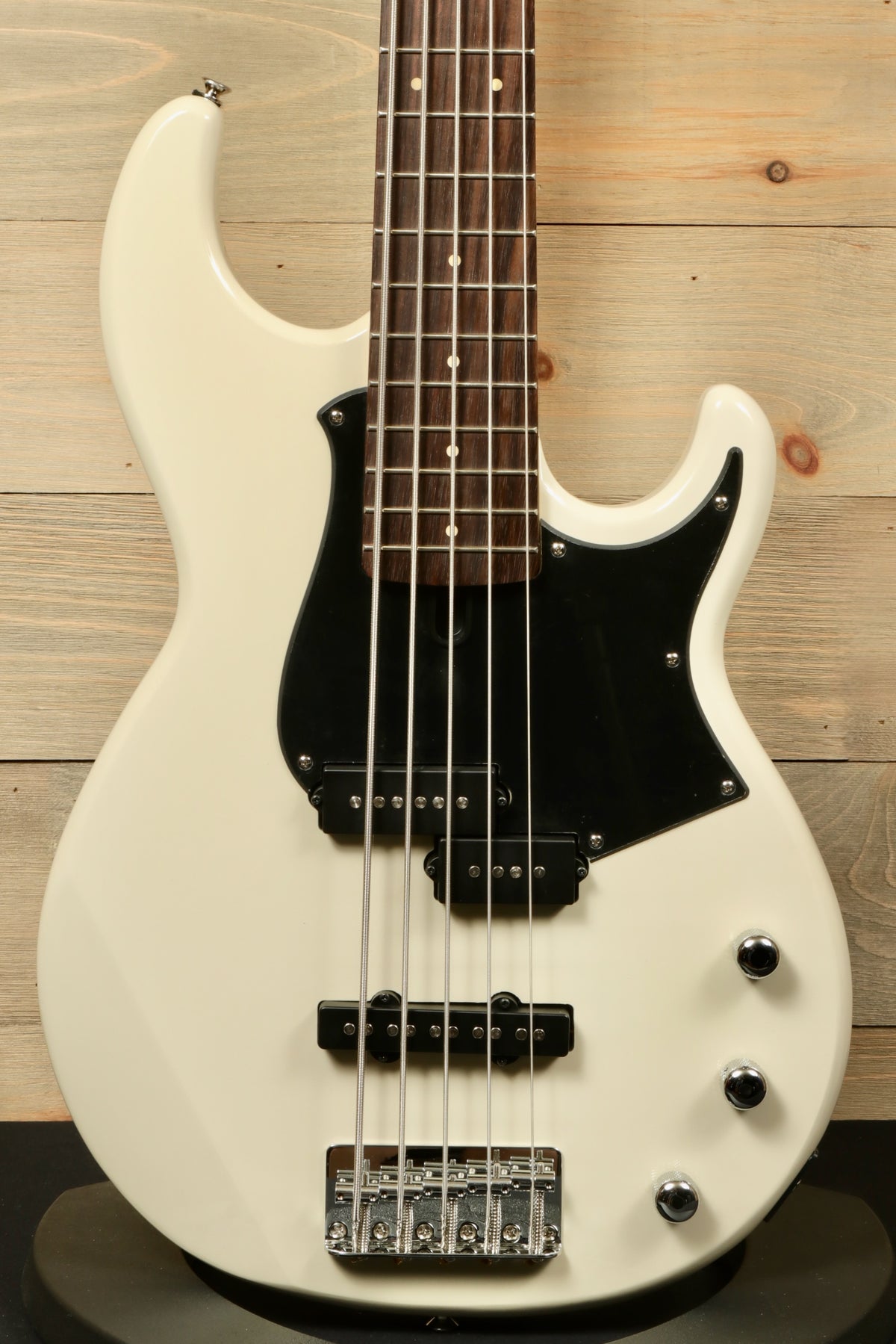 Yamaha BB235 5-String Electric Bass Guitar in white with a black pickguard, front view