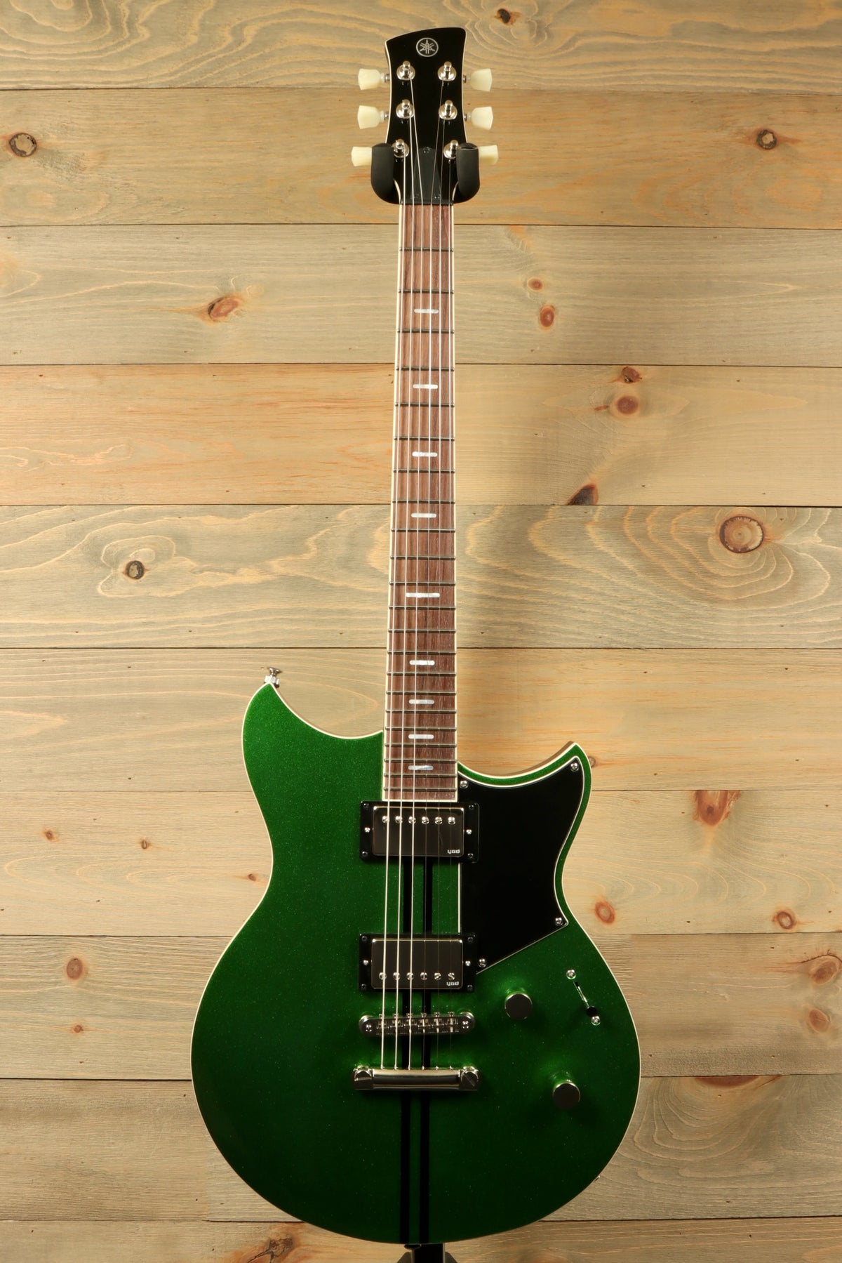 Yamaha Revstar Standard RSS20 in metallic green, front view with dual humbucker pickups