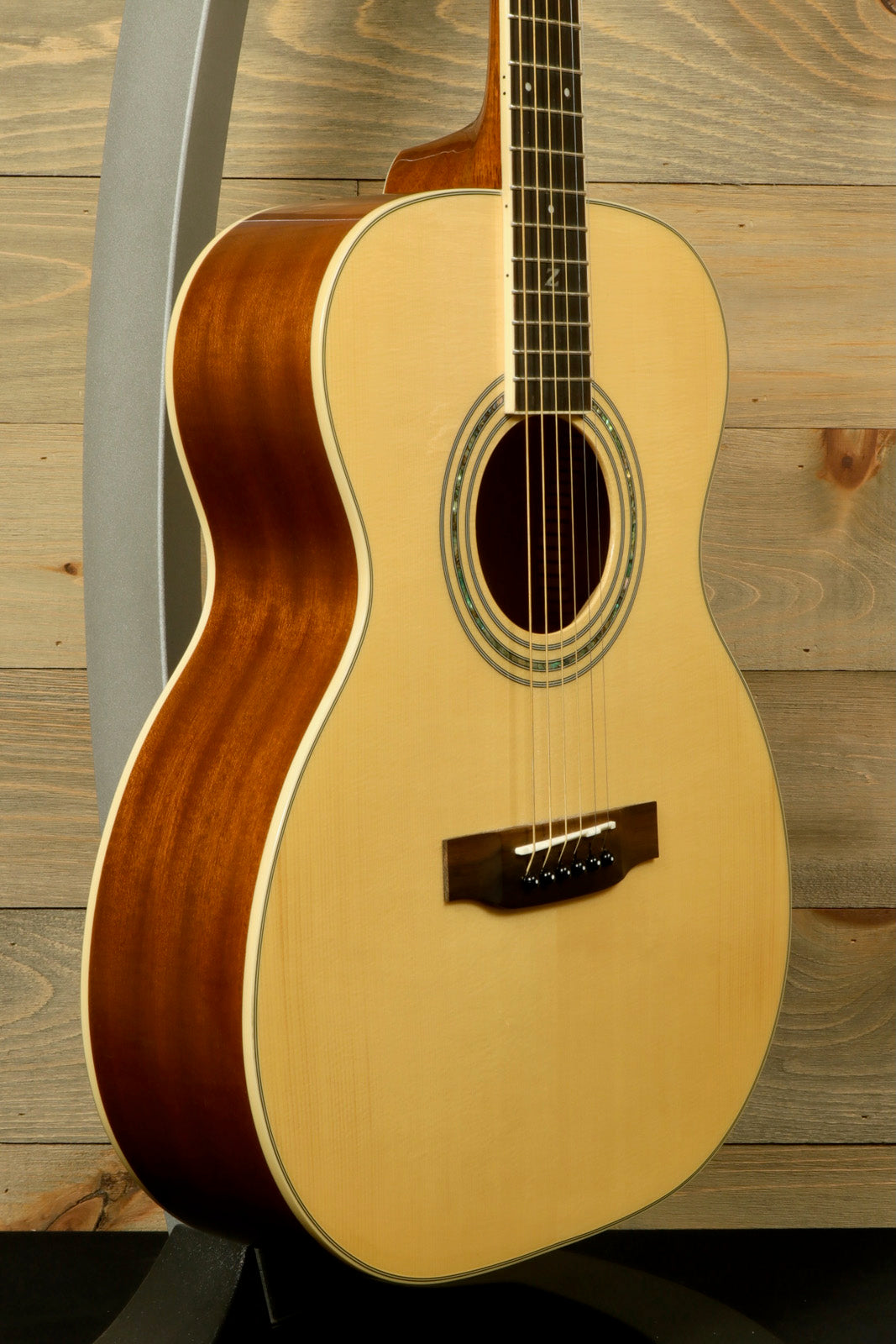 Zager ZAD-50 OM/N Acoustic Electric Guitar with Natural Finish and Hardshell Case