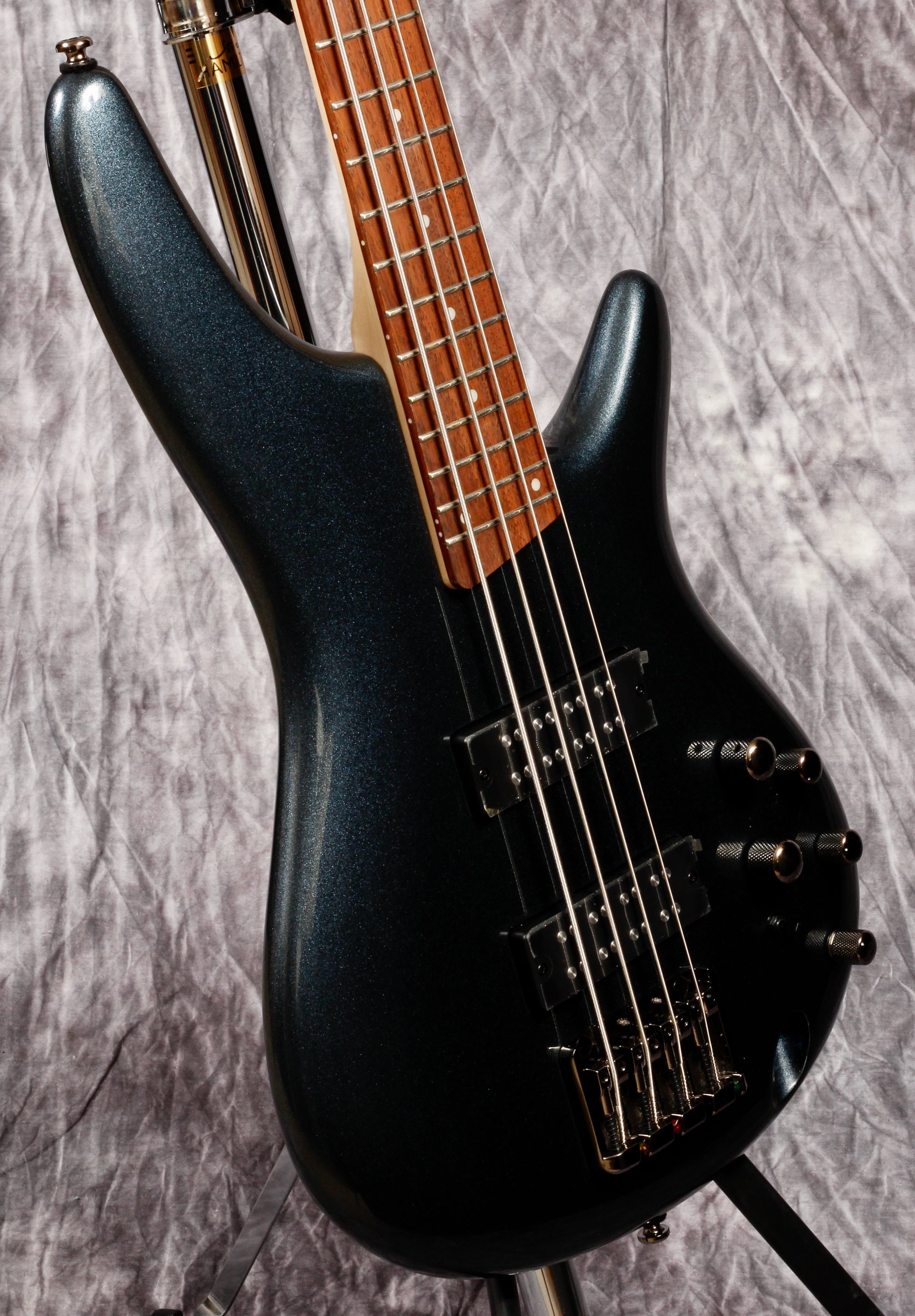 Ibanez Electric Bass SR300EIPT.