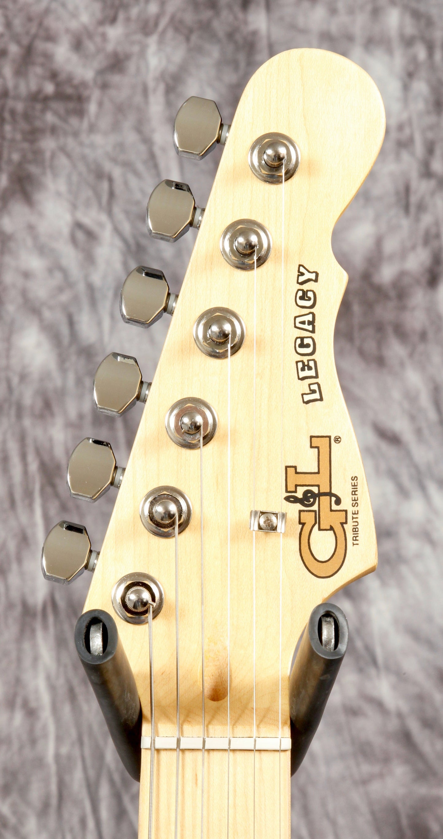 G&L Tribute Legacy Gloss White Alnico (Main Street Series) G&L