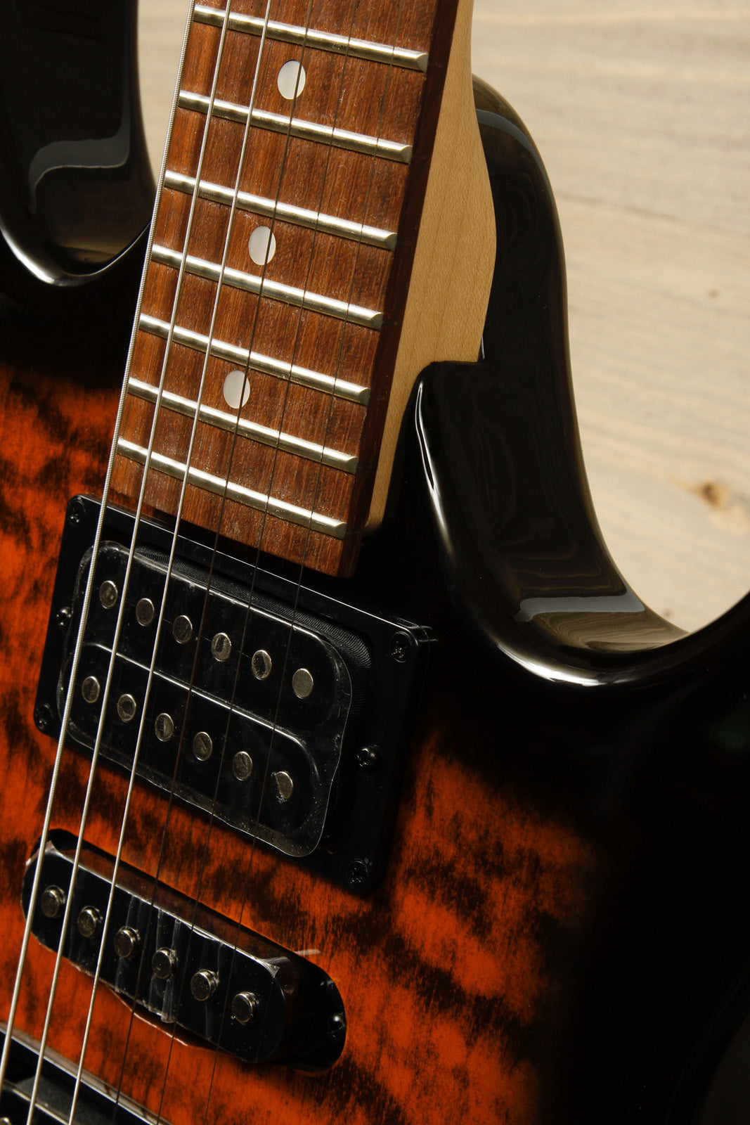 Ibanez GRX70QA - Sunburst.