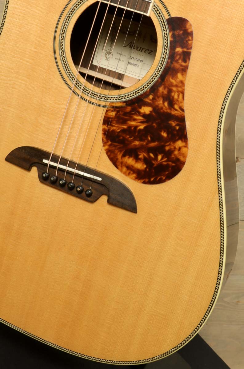 Alvarez MD70BG with Alvarez Gig Bag (USED) Alvarez