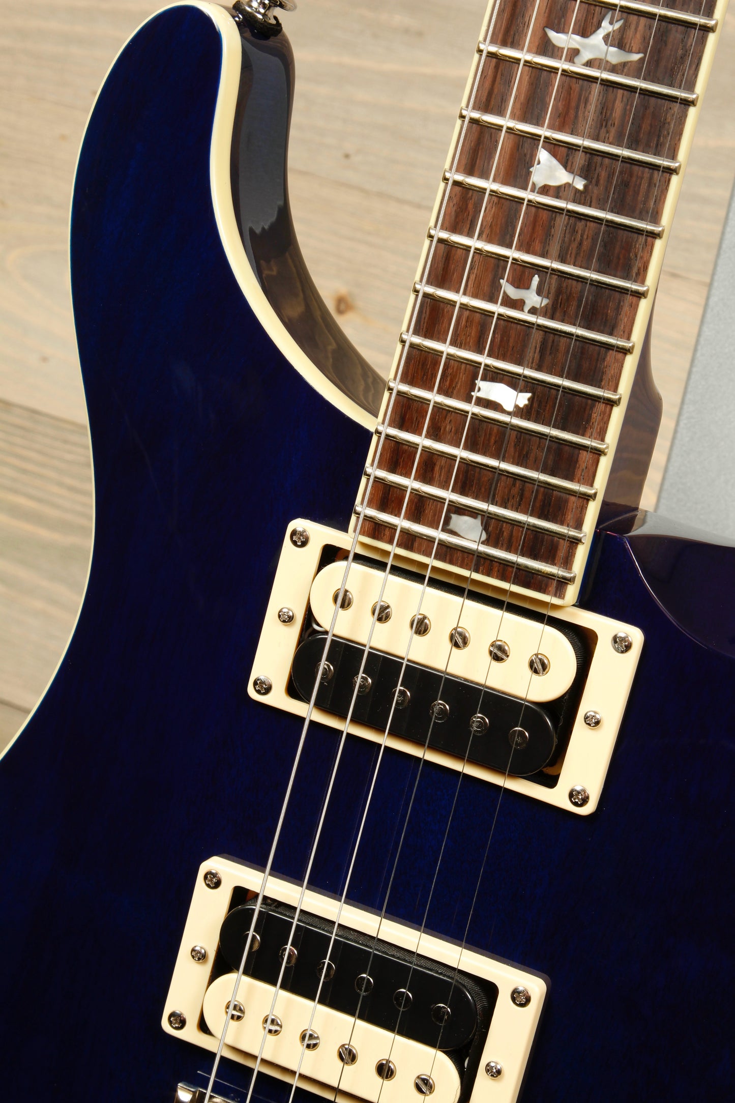 Paul Reed Smith SE STANDARD 24 Translucent Blue